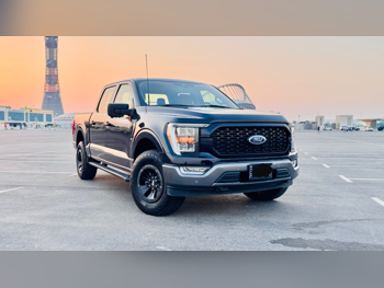 Ford  F  150  2023  Automatic  37,000 Km  6 Cylinder  Four Wheel Drive (4WD)  Pick Up  Blue and Silver