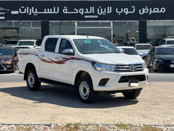 Toyota  Hilux  2022  Manual  78,000 Km  4 Cylinder  Four Wheel Drive (4WD)  Pick Up  White