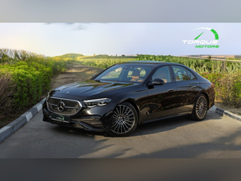 مرسيدس - بنز اي - كلاس 300 AMG 2026 اوتوماتيك 0 كم 4 سلندر دفع خلفي سيدان أسود تحت الضمان