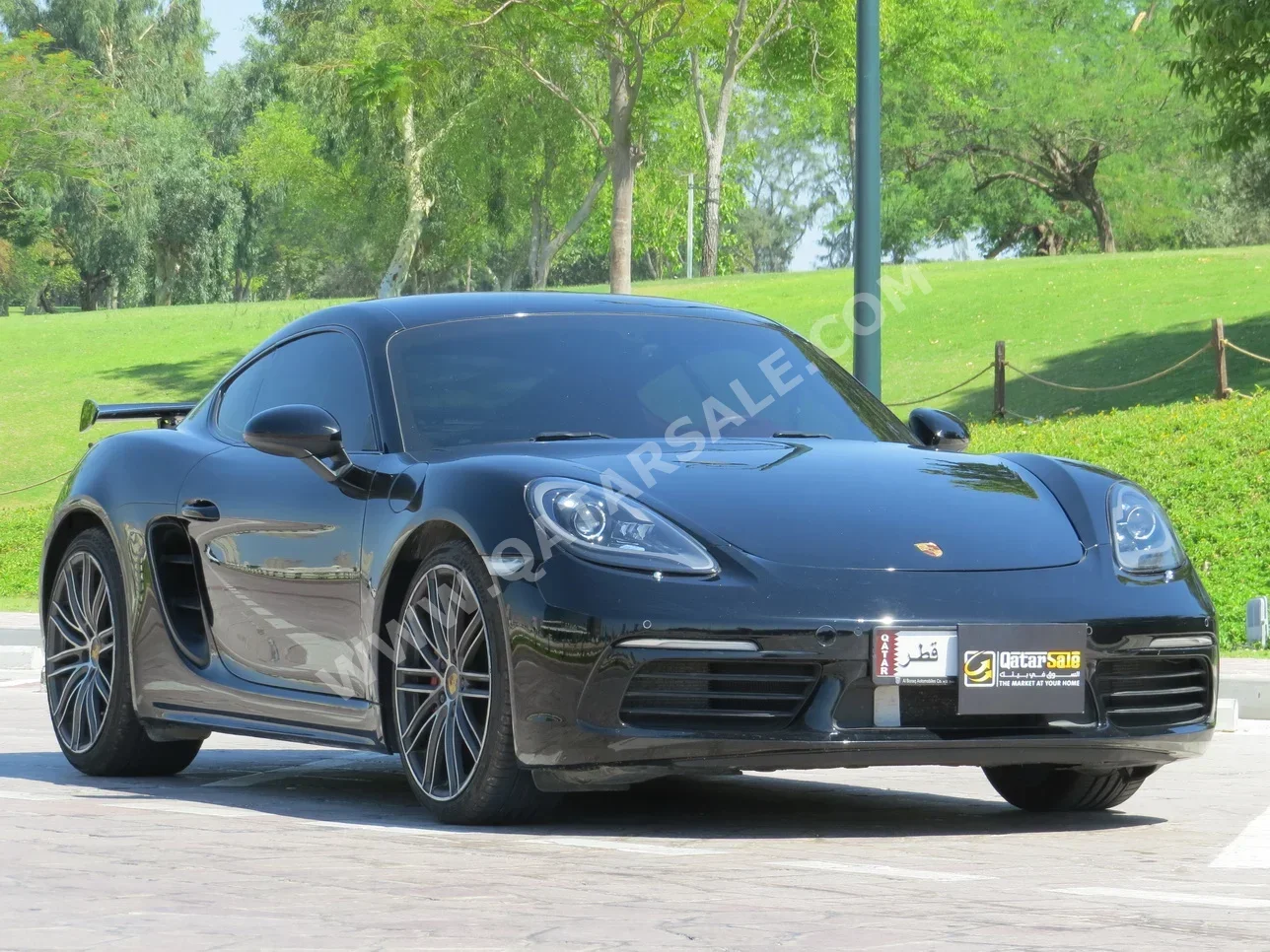 Porsche Cayman 718 2019 Automatic 141,000 Km 6 Cylinder Rear Wheel Drive (RWD) Coupe / Sport Black