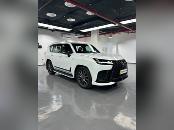 Lexus  LX  600 F Sport  2024  Automatic  124,000 Km  6 Cylinder  Four Wheel Drive (4WD)  SUV  White  With Warranty