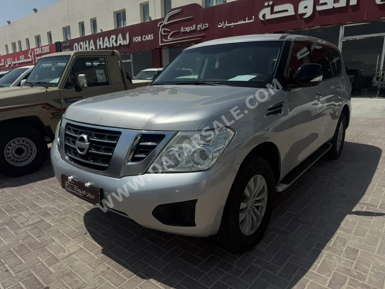 نيسان  باترول  أكس أي  2018  اوتوماتيك  225,000 كم  6 سلندر  دفع رباعي  اس يو في  فضي