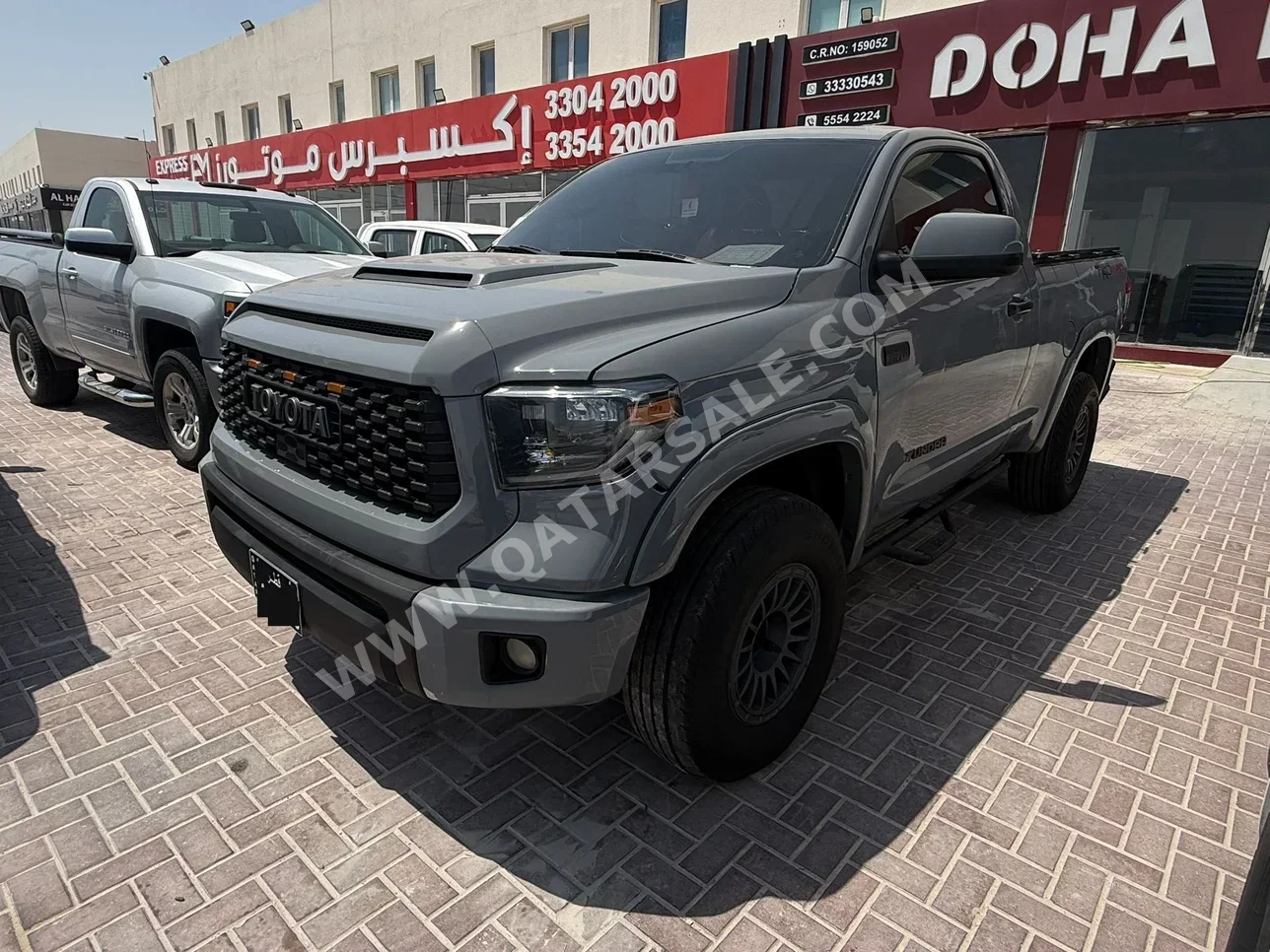 Toyota  Tundra  TRD PRO  2013  Automatic  170,000 Km  8 Cylinder  Four Wheel Drive (4WD)  Pick Up  Gray
