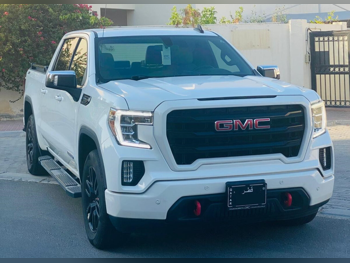 GMC Sierra Elevation 2022 Automatic 110,000 Km 6 Cylinder Four Wheel Drive (4WD) Pick Up White