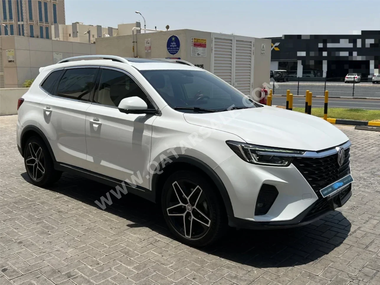 MG RX5 Turbo 2025 Automatic 9,000 Km 4 Cylinder Four Wheel Drive (4WD) SUV Pearl With Warranty