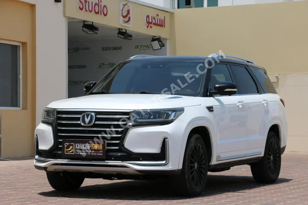 Changan CS 95 2022 Automatic 120,000 Km 4 Cylinder Four Wheel Drive (4WD) SUV White