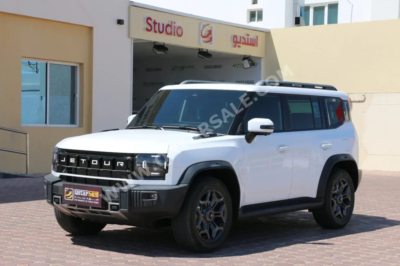 Jetour T2 Luxury 2025 Automatic 20,000 Km 4 Cylinder Four Wheel Drive (4WD) SUV White With Warranty