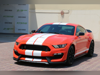Ford  Mustang  Shelby GT350  2016  Manual  79,500 Km  8 Cylinder  Rear Wheel Drive (RWD)  Coupe / Sport  White and Orange