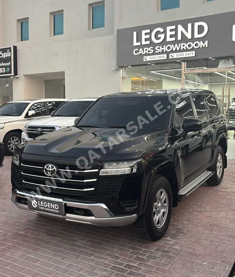 Toyota  Land Cruiser  GX  2024  Automatic  82,000 Km  6 Cylinder  Four Wheel Drive (4WD)  SUV  Black  With Warranty