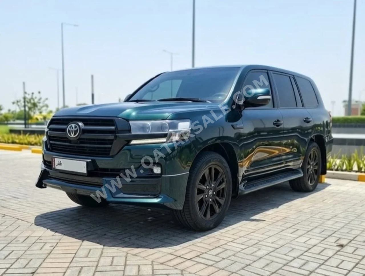 Toyota Land Cruiser GXR- Grand Touring 2020 Automatic 38,000 Km 6 Cylinder Four Wheel Drive (4WD) SUV Forest Green With Warranty