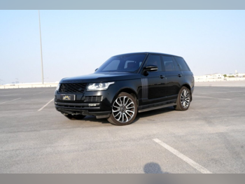 Land Rover  Range Rover  Vogue Super charged  2017  Automatic  99,000 Km  8 Cylinder  Four Wheel Drive (4WD)  SUV  Black
