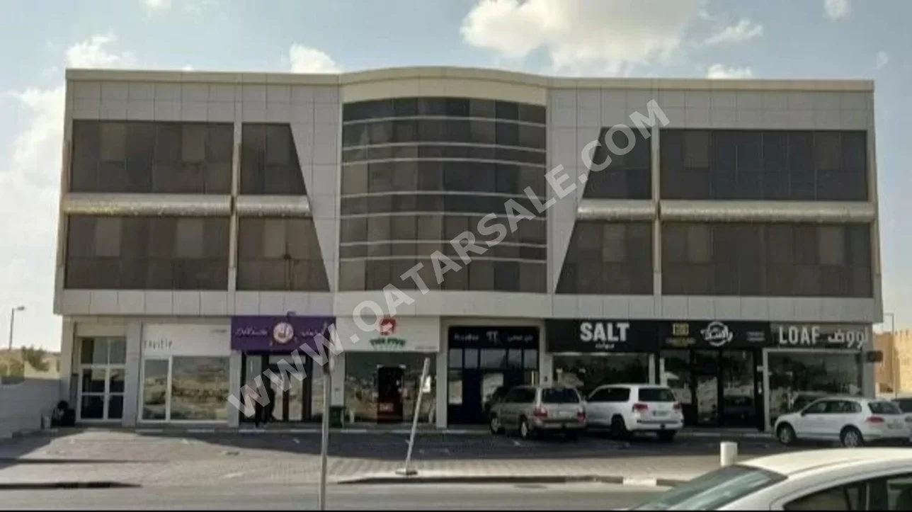 Commercial Shops - Not Furnished  - Al Rayyan  For Rent  - Al Aziziyah