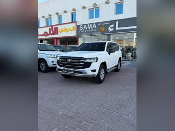 Toyota  Land Cruiser  GX  2024  Automatic  76,000 Km  6 Cylinder  Four Wheel Drive (4WD)  SUV  White  With Warranty