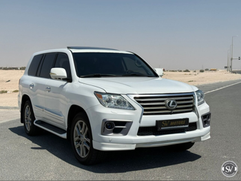 Lexus LX 570 2011 Automatic 387,000 Km 8 Cylinder Four Wheel Drive (4WD) SUV White