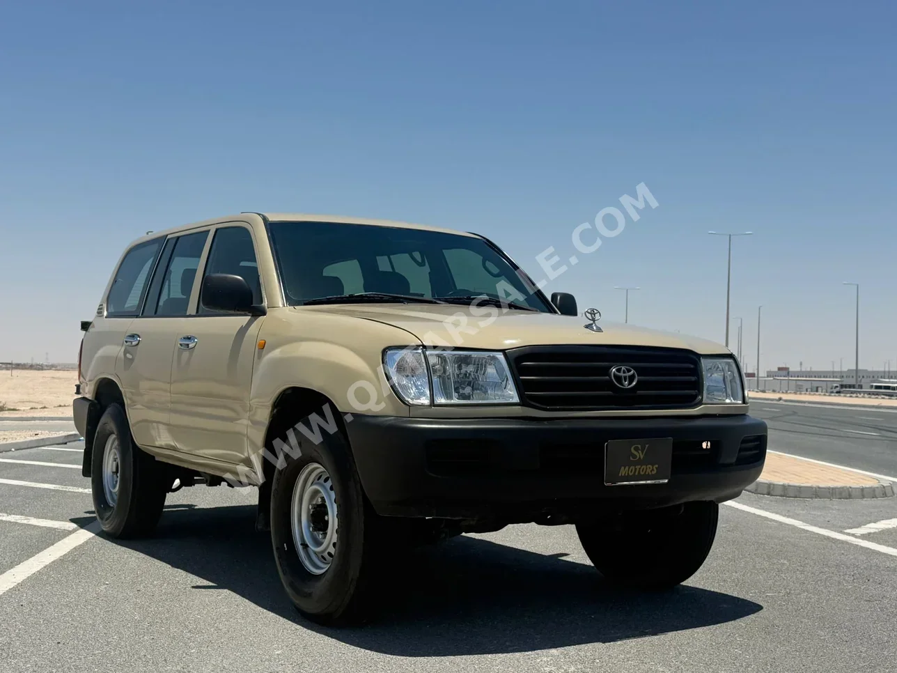 Toyota Land Cruiser G 2001 Manual 234,000 Km 6 Cylinder Four Wheel Drive (4WD) SUV Beige