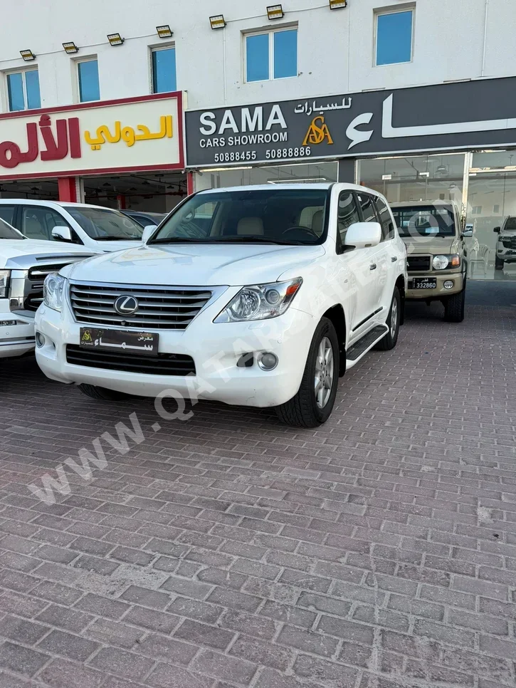 Lexus LX 570 2009 Automatic 385,000 Km 8 Cylinder Four Wheel Drive (4WD) SUV White