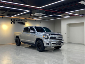 Toyota Tundra Edition 1794 2014 Automatic 397,000 Km 8 Cylinder Four Wheel Drive (4WD) Pick Up Silver