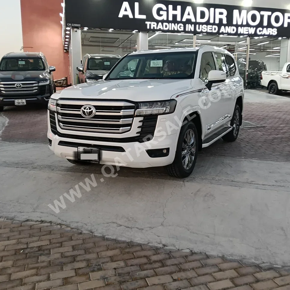 Toyota Land Cruiser GXR 2026 Automatic 0 Km 6 Cylinder Four Wheel Drive (4WD) SUV White With Warranty