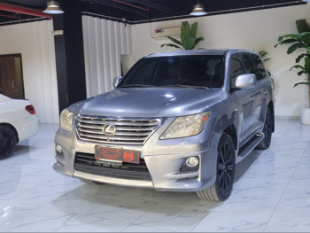 Lexus  LX  570  2010  Automatic  334,000 Km  8 Cylinder  Four Wheel Drive (4WD)  SUV  Silver