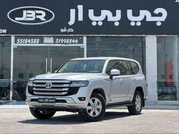 Toyota  Land Cruiser  GXR  2022  Automatic  92,000 Km  6 Cylinder  Four Wheel Drive (4WD)  SUV  Silver
