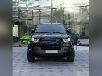 Land Rover Defender 110 HSE 2025 Automatic 43,000 Km 8 Cylinder Four Wheel Drive (4WD) SUV Black With Warranty