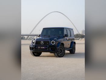 مرسيدس - بنز جي - كلاس 63 اي ام جي 2025 اوتوماتيك 22,000 كم 8 سلندر دفع رباعي اس يو في ازرق تحت الضمان