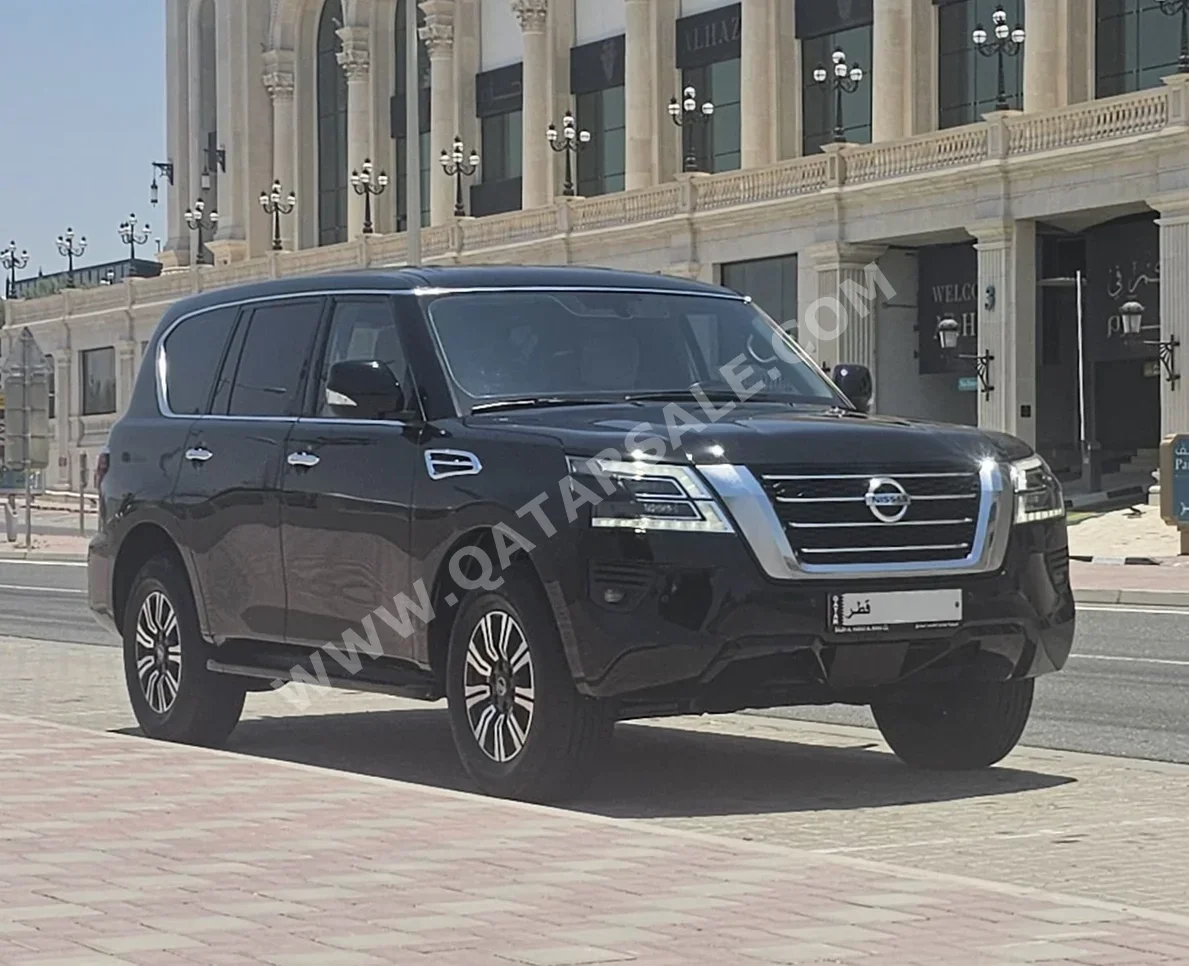 نيسان باترول اس اي 2020 اوتوماتيك 119,000 كم 6 سلندر دفع رباعي اس يو في أسود