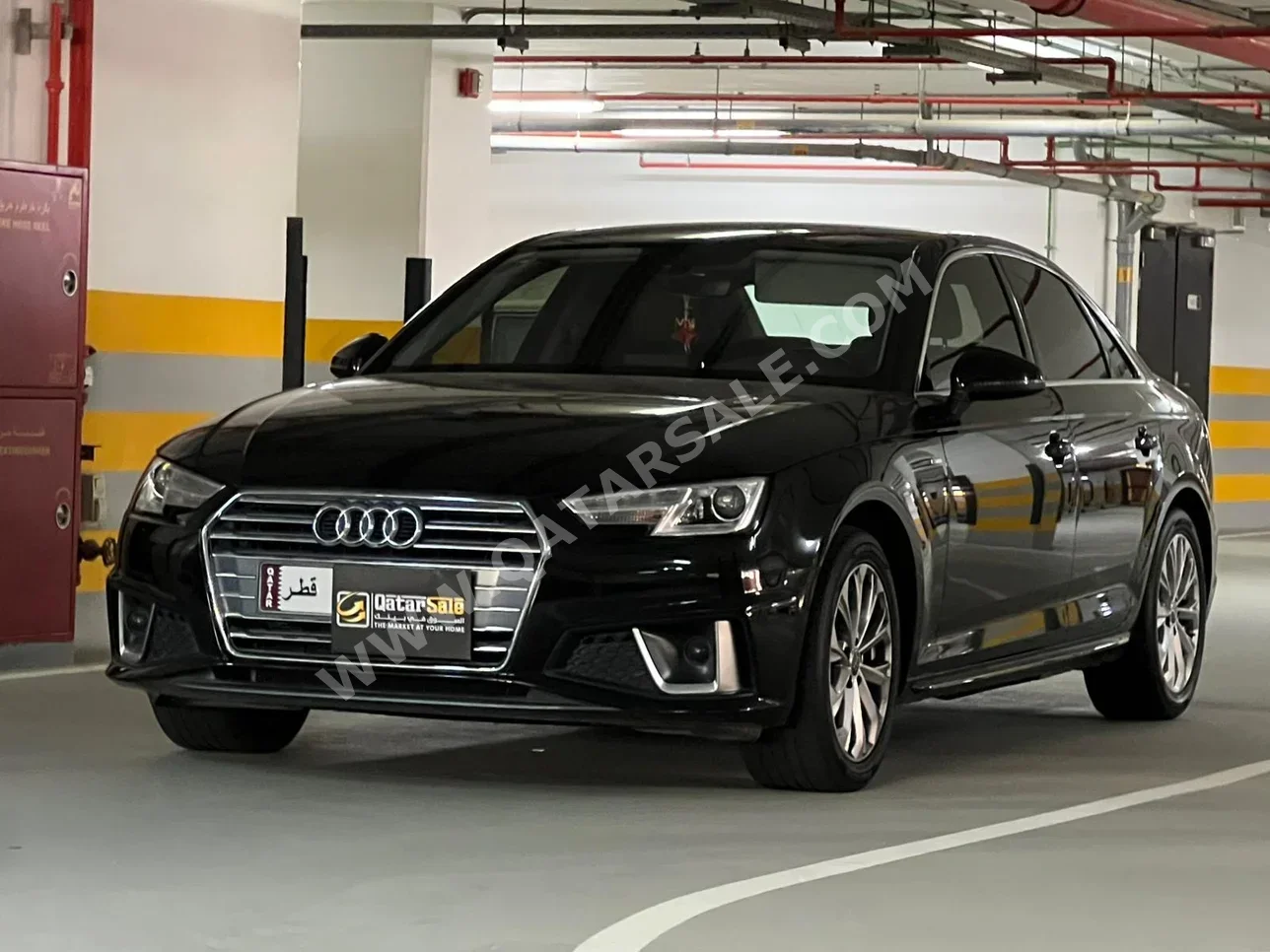 Audi  A4  S-line  2019  Automatic  150,000 Km  4 Cylinder  Front Wheel Drive (FWD)  Sedan  Black