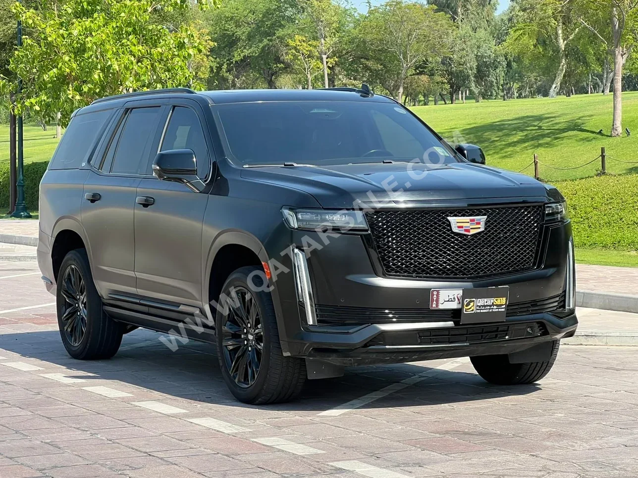 Cadillac Escalade 600 2022 Automatic 90,800 Km 8 Cylinder Four Wheel Drive (4WD) SUV Black With Warranty