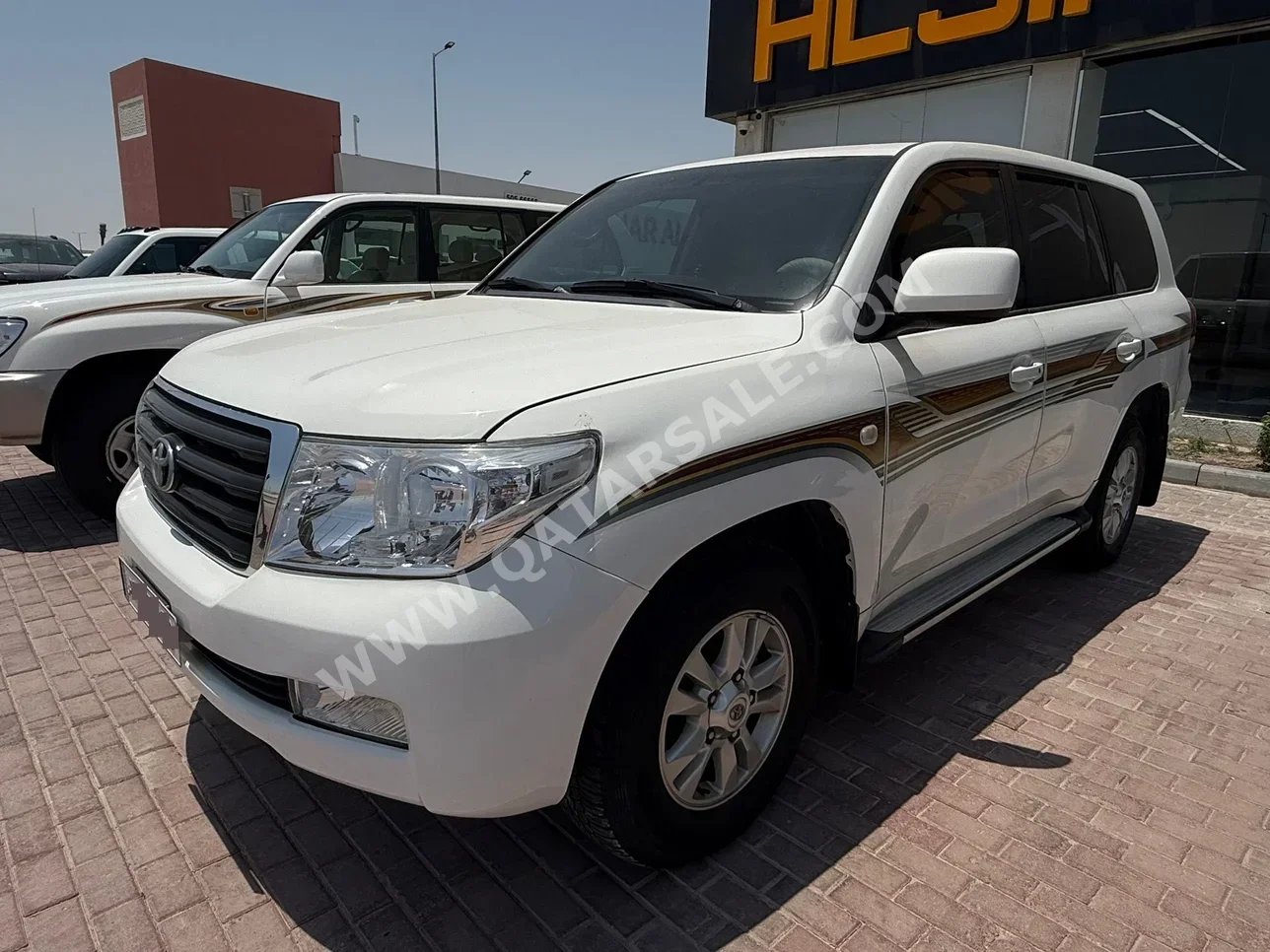 Toyota  Land Cruiser  GX  2008  Automatic  363,000 Km  6 Cylinder  Four Wheel Drive (4WD)  SUV  White