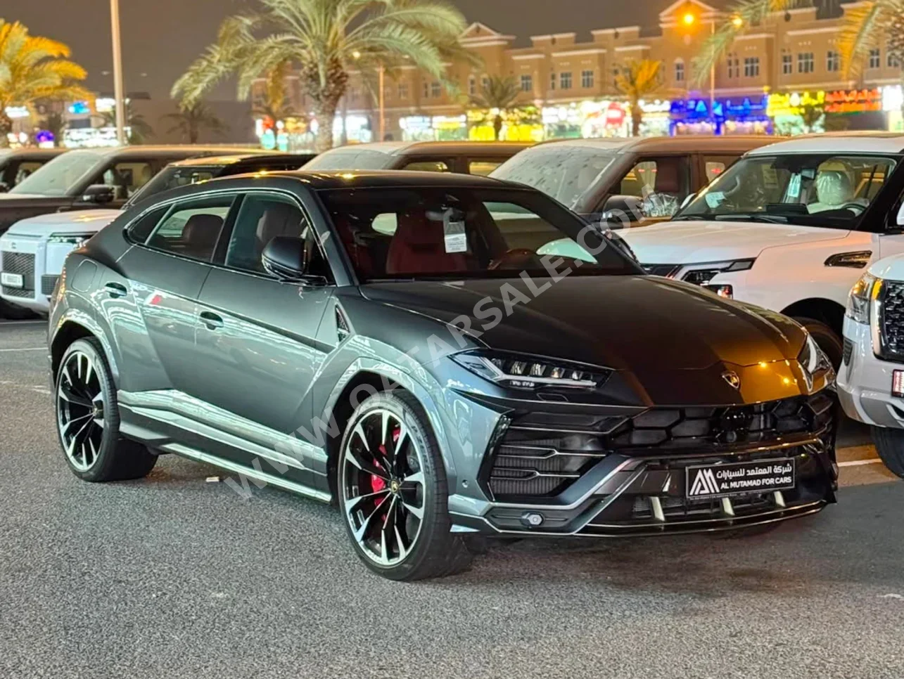 Lamborghini Urus 2019 Automatic 85,000 Km 8 Cylinder Four Wheel Drive (4WD) SUV Gray
