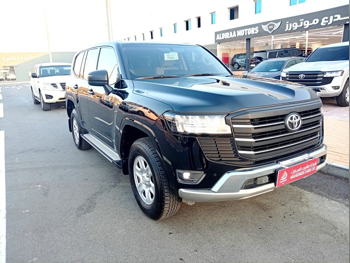 Toyota  Land Cruiser  GX  2025  Automatic  46,000 Km  6 Cylinder  Four Wheel Drive (4WD)  SUV  Black  With Warranty