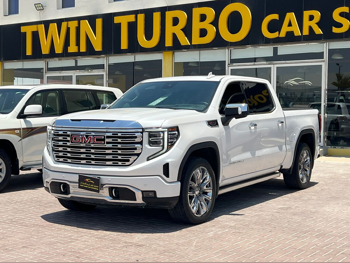 GMC Sierra Denali 2024 Automatic 75,000 Km 8 Cylinder Four Wheel Drive (4WD) Pick Up White With Warranty