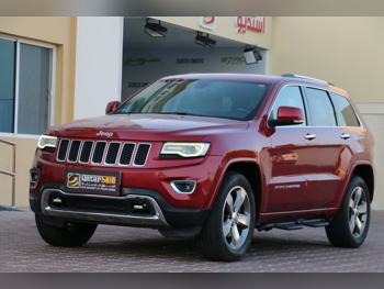 Jeep Grand Cherokee Overland 2014 Automatic 170,000 Km 8 Cylinder Four Wheel Drive (4WD) SUV Maroon