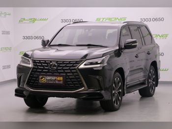 Lexus LX 570 S Black Edition 2021 Automatic 171,000 Km 8 Cylinder Four Wheel Drive (4WD) SUV Black