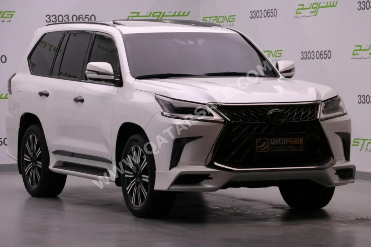 Lexus LX 570 2018 Automatic 100,000 Km 8 Cylinder Four Wheel Drive (4WD) SUV White