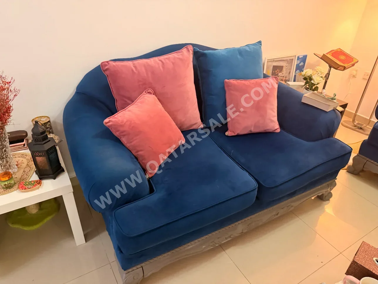 الأرائك والكنب والكراسي طقم كنب