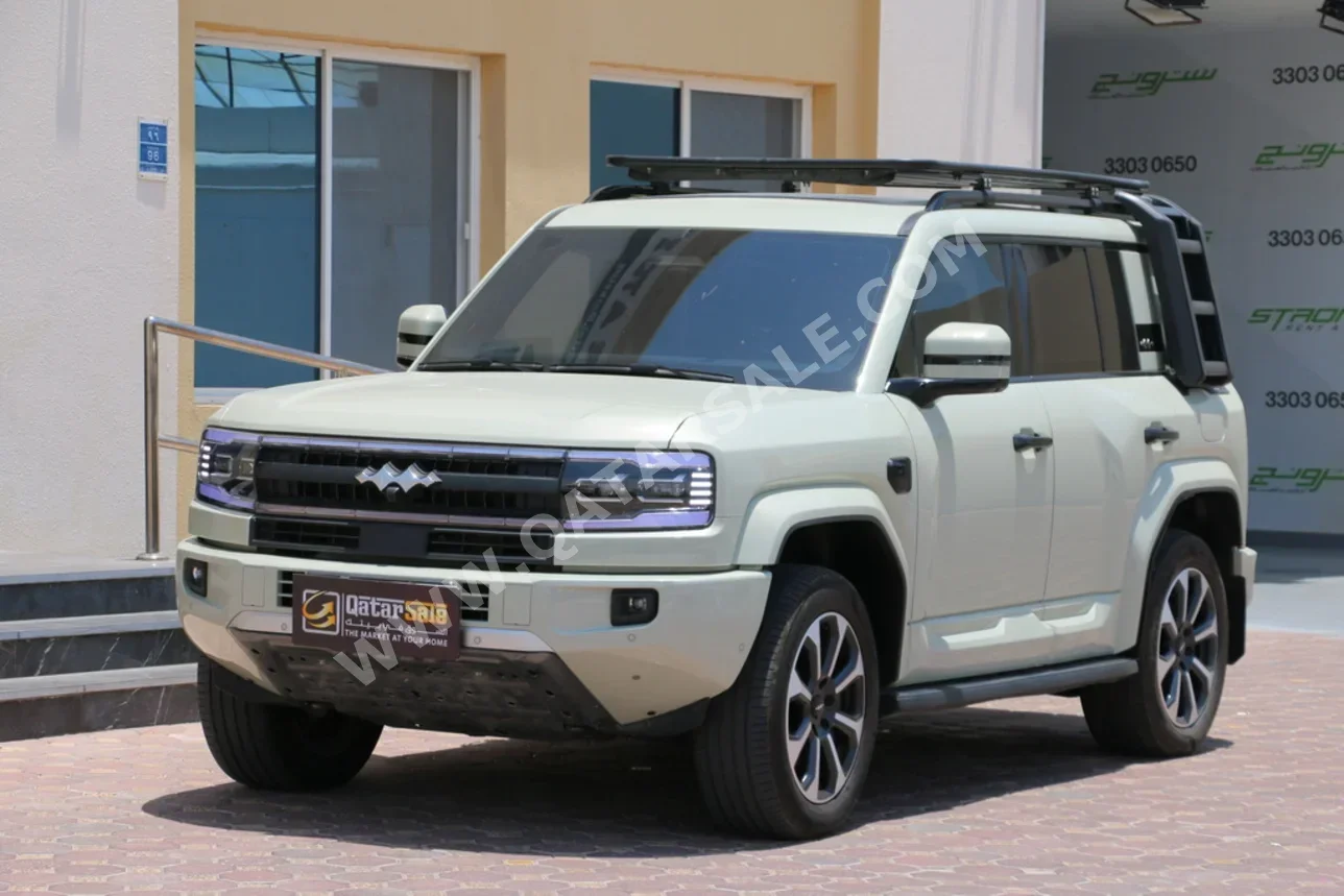 BYD Leopard 5 Ultra 5 2026 Automatic 25,000 Km 4 Cylinder Four Wheel Drive (4WD) SUV Green With Warranty