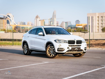 BMW  X-Series  X6  2018  Automatic  131,200 Km  6 Cylinder  Four Wheel Drive (4WD)  SUV  White