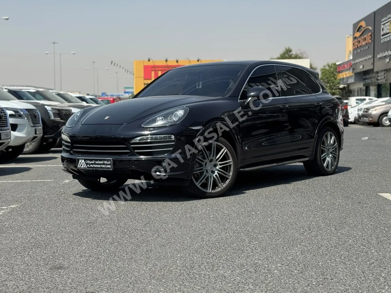 بورش كيان 2012 اوتوماتيك 248,000 كم 8 سلندر دفع رباعي اس يو في أسود