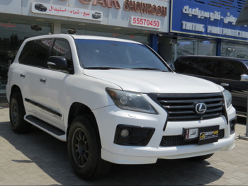 لكزس  ال اكس  570  2011  اوتوماتيك  218,000 كم  8 سلندر  دفع رباعي  اس يو في  أبيض