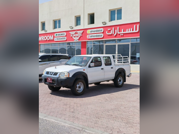 نيسان  بيك أب  2015  عادي  263,000 كم  4 سلندر  دفع خلفي  بيكب  أبيض