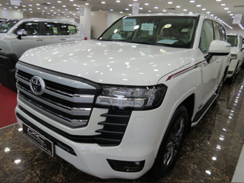 Toyota Land Cruiser GXR 2026 Automatic 0 Km 6 Cylinder Four Wheel Drive (4WD) SUV White With Warranty