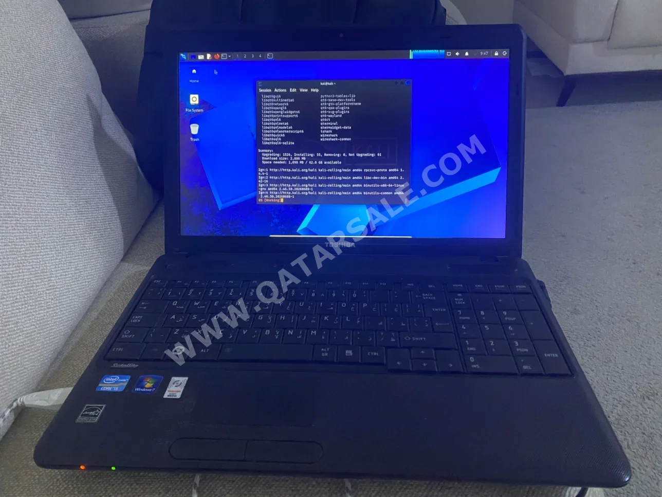 Toshiba - DynaBook Satellite 2022 16