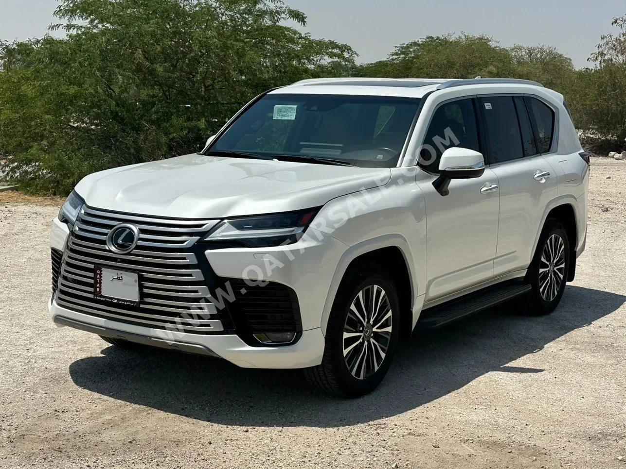 Lexus LX 600 2024 Automatic 26,000 Km 6 Cylinder Four Wheel Drive (4WD) SUV White With Warranty