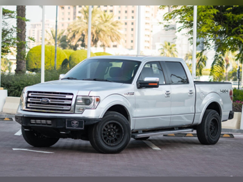 Ford  F  150  2014  Automatic  125,000 Km  8 Cylinder  Four Wheel Drive (4WD)  Pick Up  White