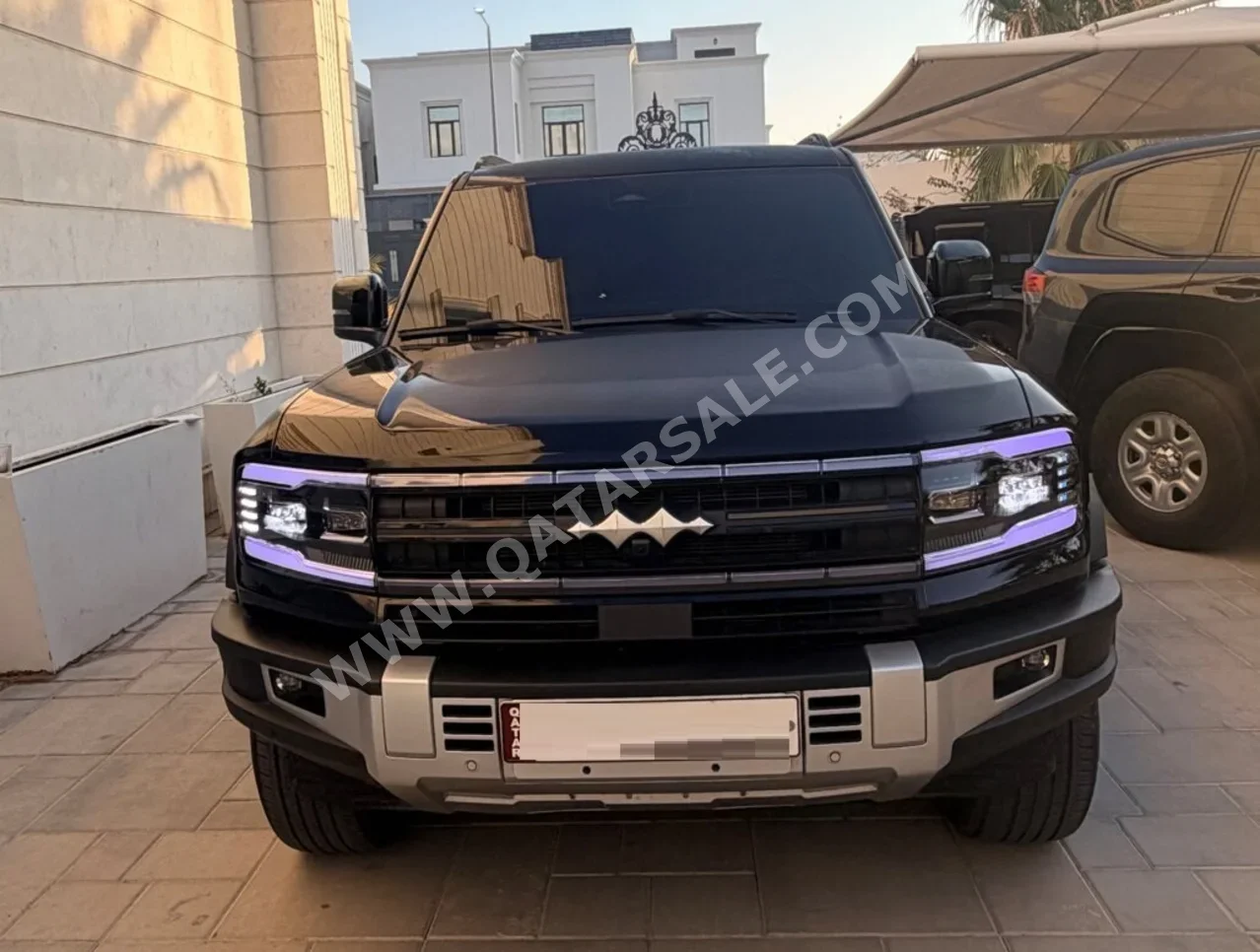 BYD  Leopard 5  Ultra 5  2025  Automatic  36,000 Km  6 Cylinder  All Wheel Drive (AWD)  SUV  Black  With Warranty