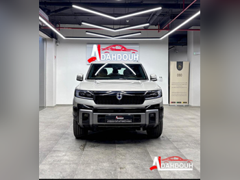 BYD  Denza  B8  2027  Automatic  0 Km  4 Cylinder  Four Wheel Drive (4WD)  SUV  Gold  With Warranty