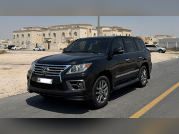 Lexus  LX  570  2015  Automatic  195,000 Km  8 Cylinder  Four Wheel Drive (4WD)  SUV  Black