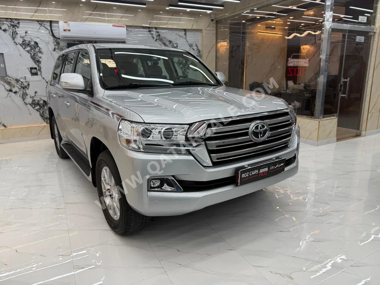 Toyota Land Cruiser GXR 2020 Automatic 141,000 Km 6 Cylinder Four Wheel Drive (4WD) SUV Silver